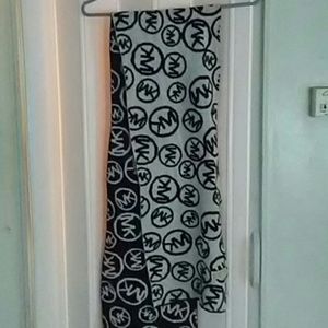 Michael kors scarf
